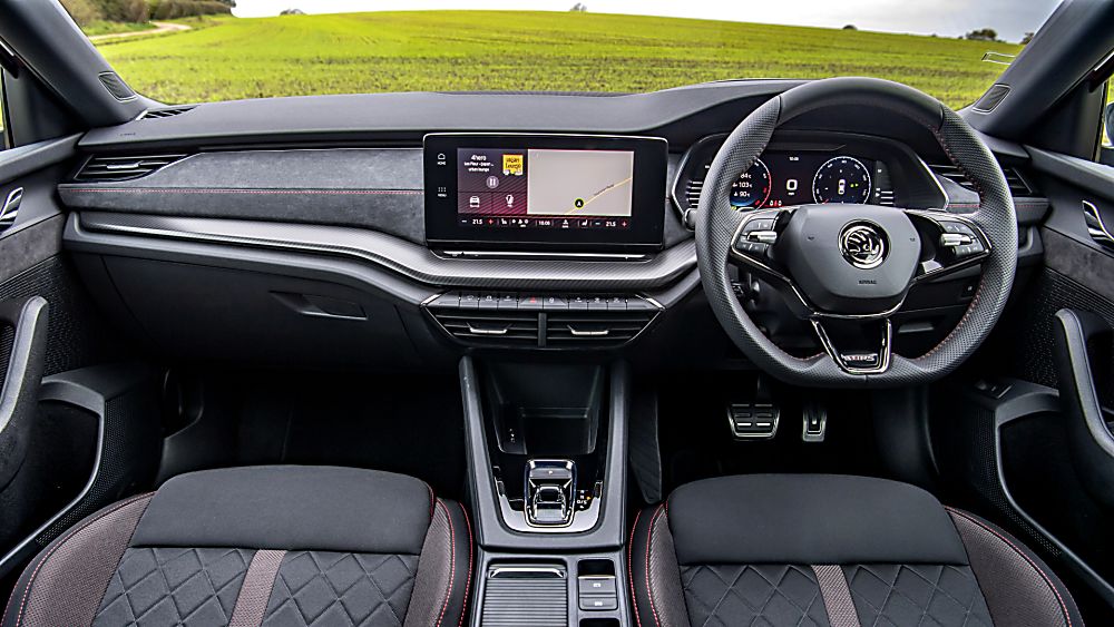 SKODA: The all-new Octavia vRS Dashboard