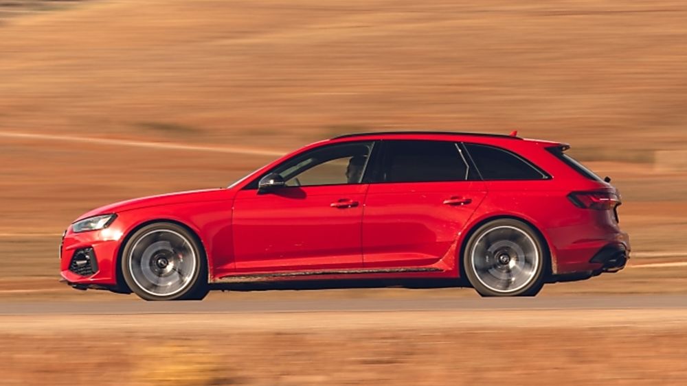 Review: Audi RS4 Avant Vorsprung On the Road Side