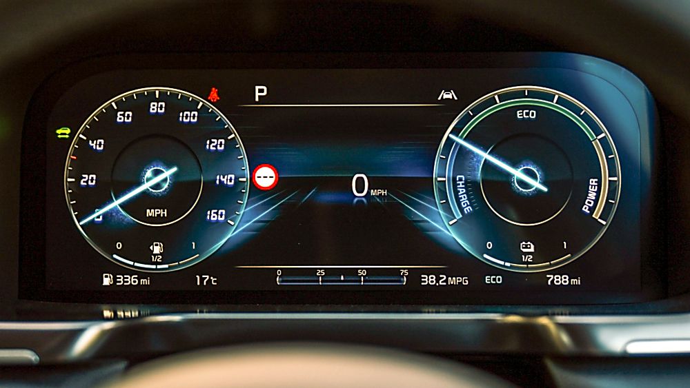 MERCEDES-BENZ: New C-Class saloon and estate revealed - Off Road
