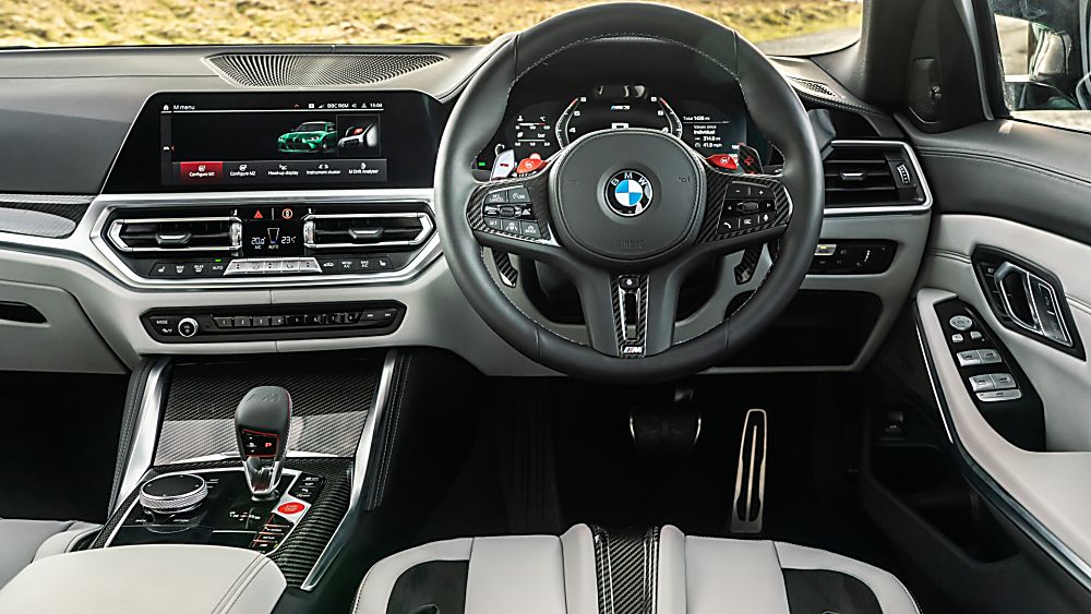 BMW: New M3 and M4 Competition siblings on sale now Cockpit
