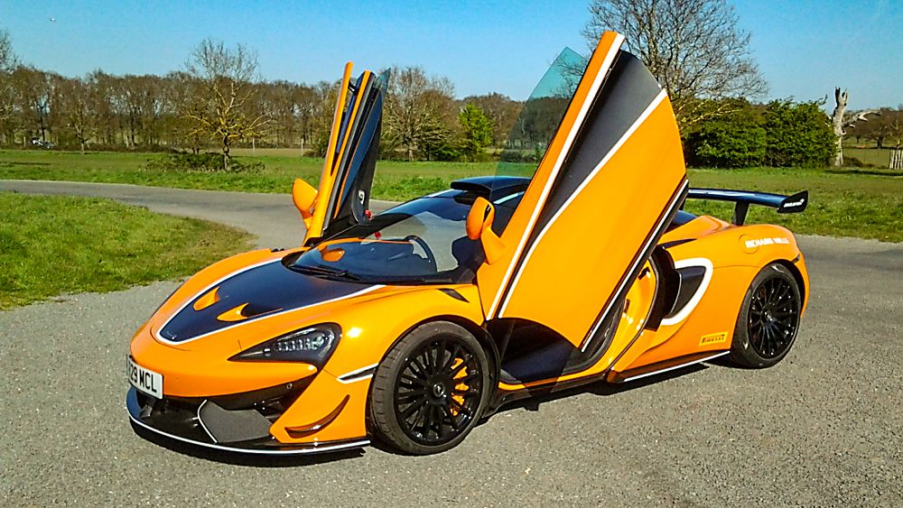 Review: McLaren 620R On the road