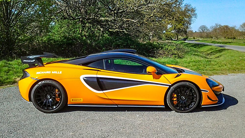 Review: McLaren 620R Side