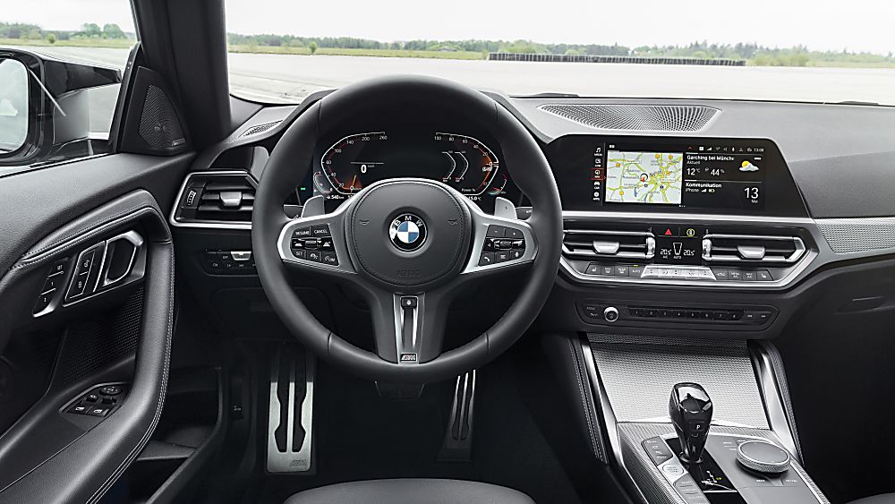 BMW: New 2 Series Coupé in Goodwood FoS debut Cockpit