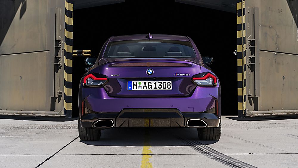 BMW: New 2 Series Coupé in Goodwood FoS debut Rear