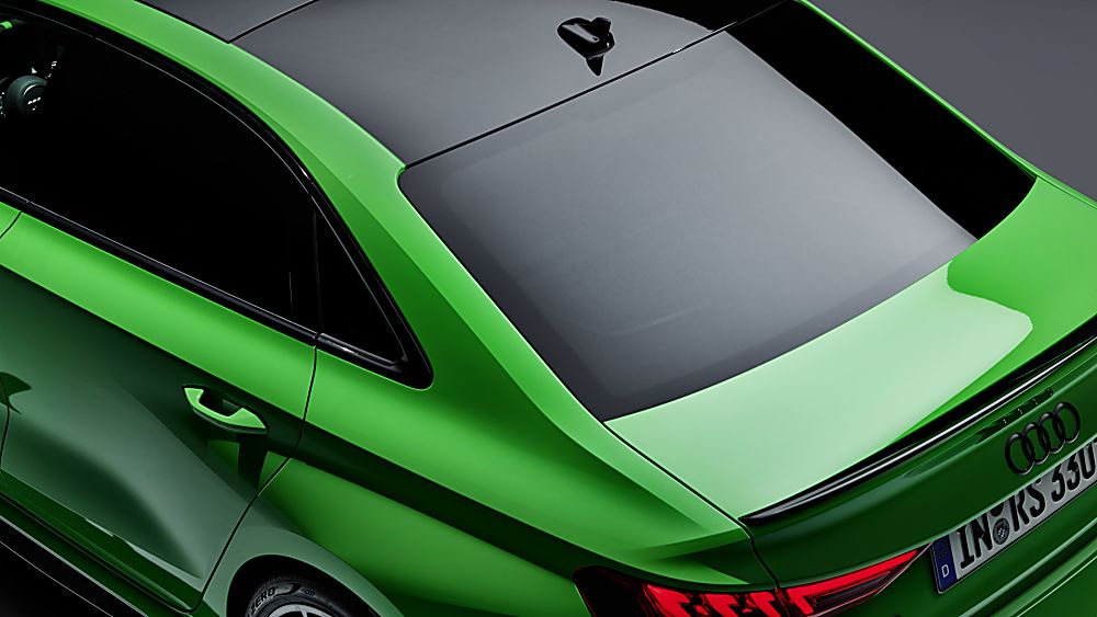 AUDI: RS 3 2022 Saloon roof