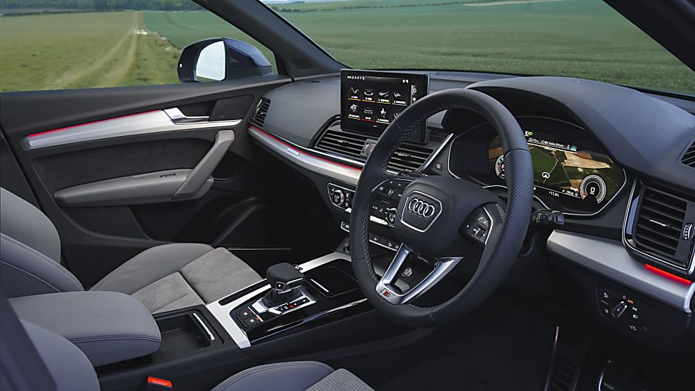 Review: Audi Q5 Sportback Interior Front