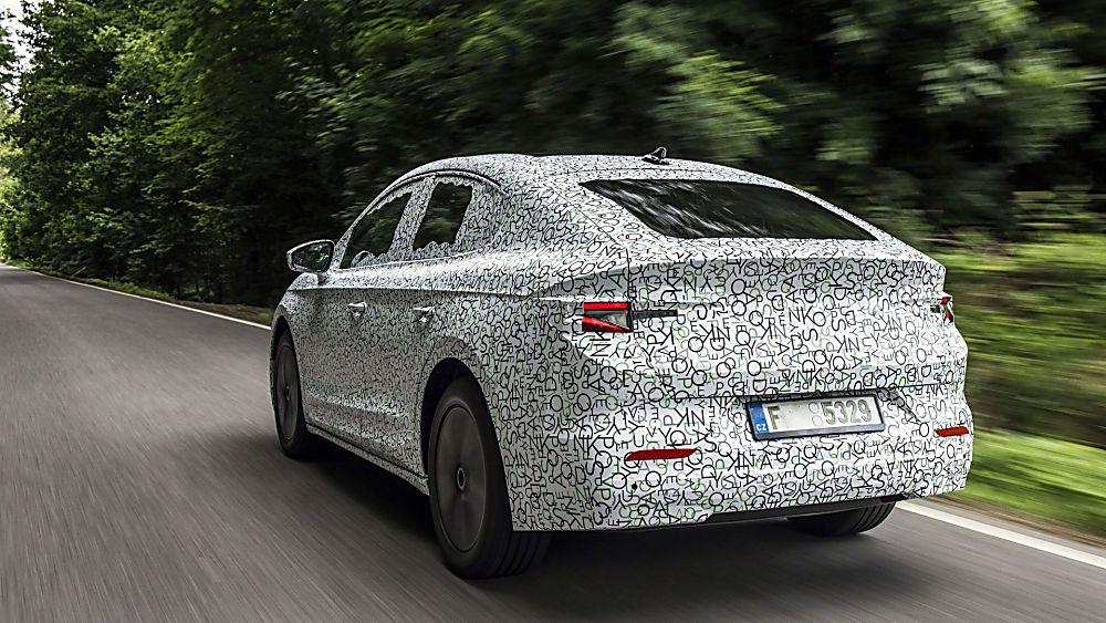SKODA: Enyaq Coupé iV to debut in 2022 Hero Rear