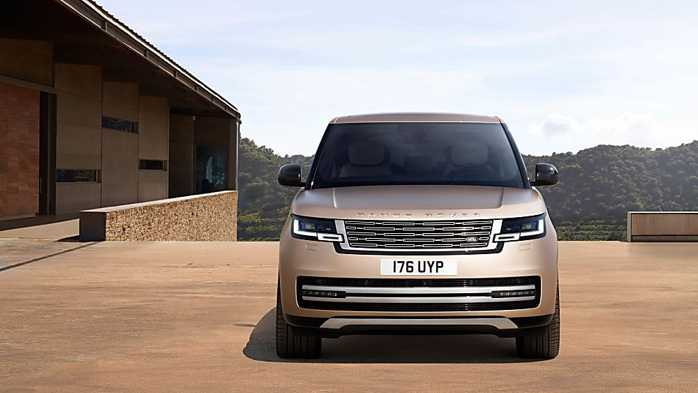 LAND ROVER: All-new Range Rover makes global debut Front