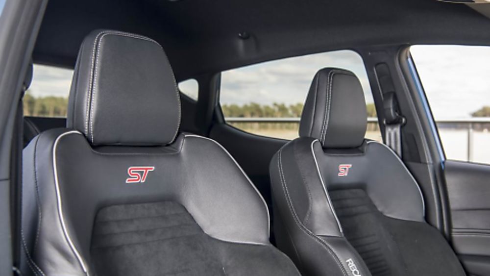 Ford Fiesta ST 5dr Recaro sport seats