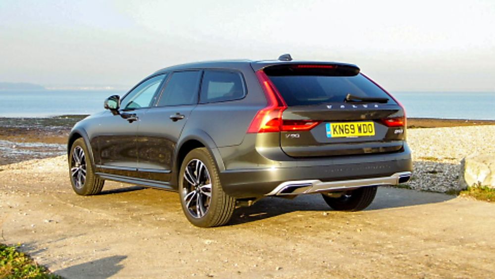 Volvo V90 Cross Country Rear