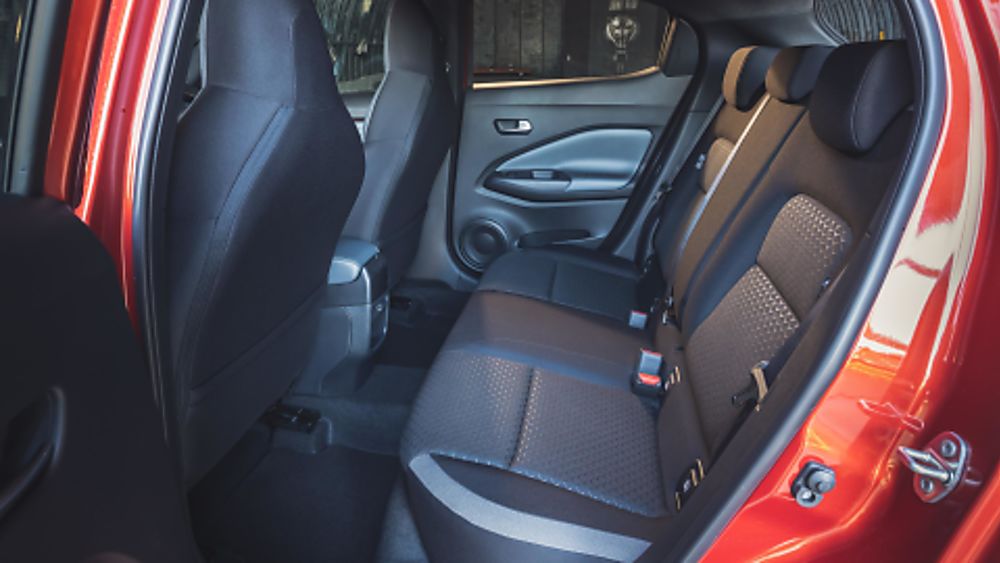 Nissan Juke II Interior Rear