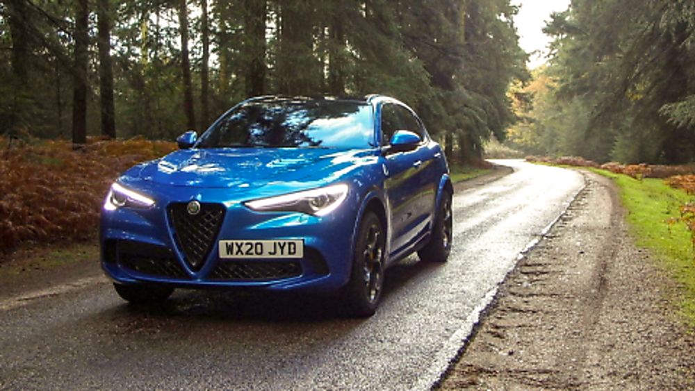 Alfa Romeo Stelvio Quadrifoglio Verde Front