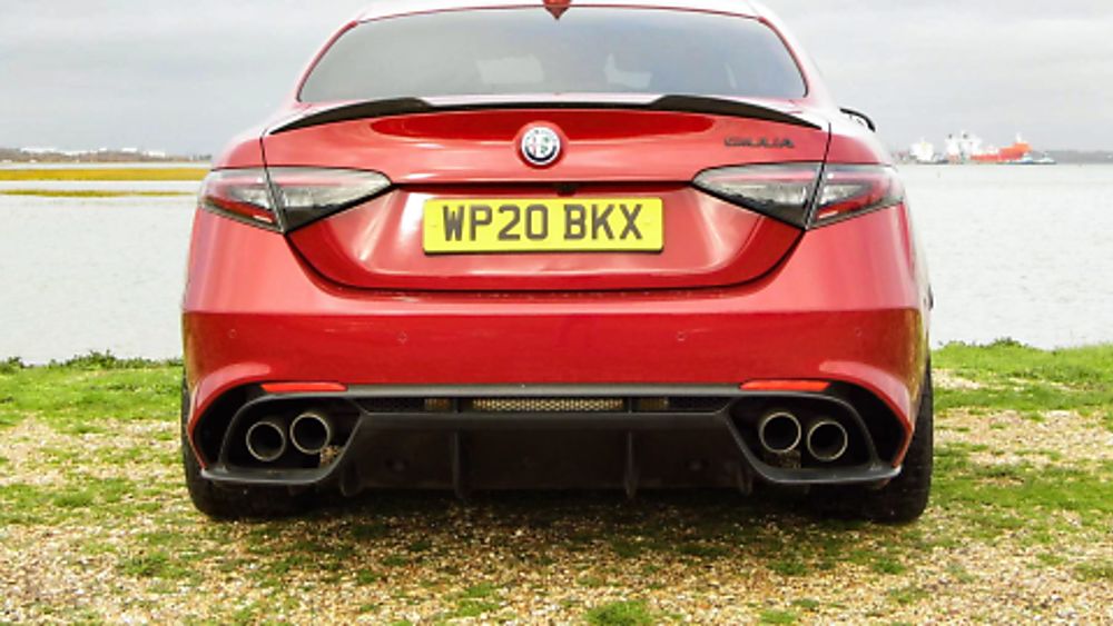 Alfa Romeo Giulia Quadrifoglio Verde Rear