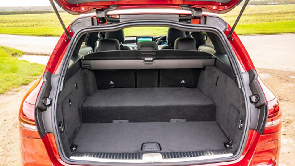 2020 Mercedes-Benz C 300 e PHEV Estate Boot