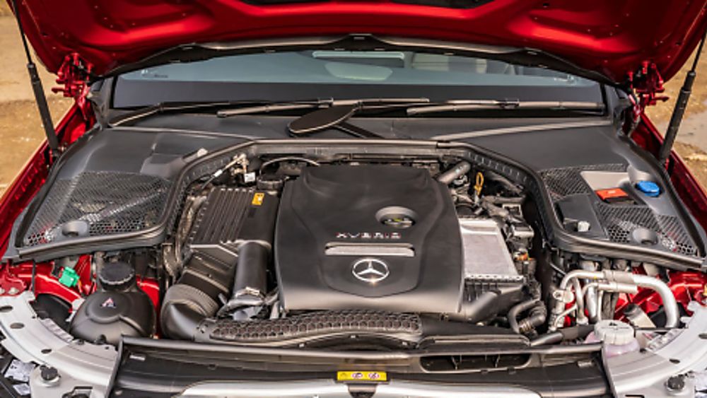 2020 Mercedes-Benz C 300 e PHEV Estate Engine