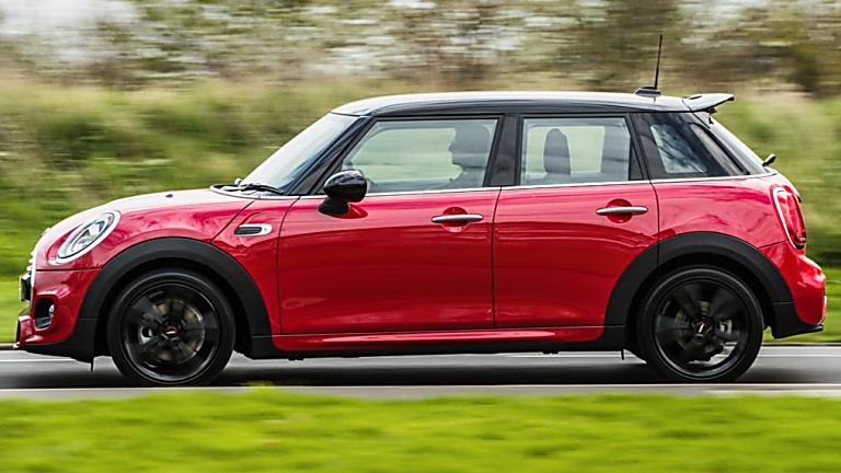 Review Mini Cooper 5 Door Driver Buddy