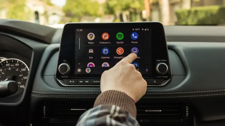 Android Auto 12.3 Beta: Refining the Driving Experience