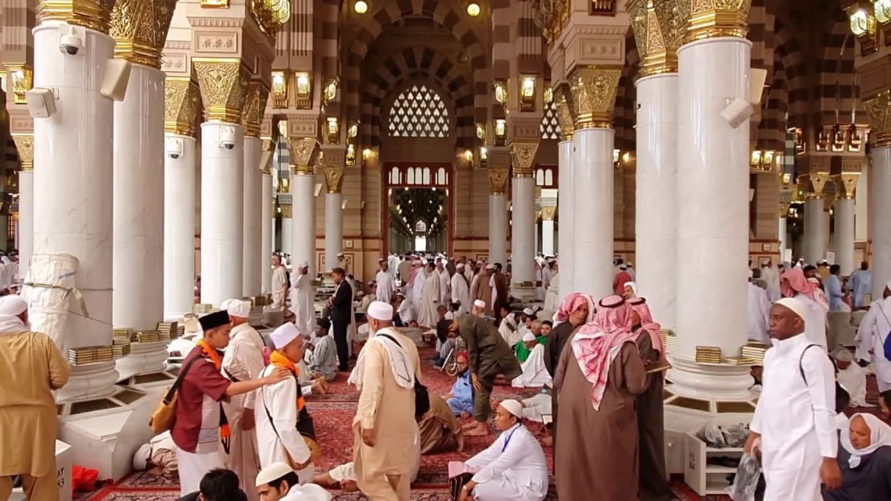 Muslim Community in Turkey preview