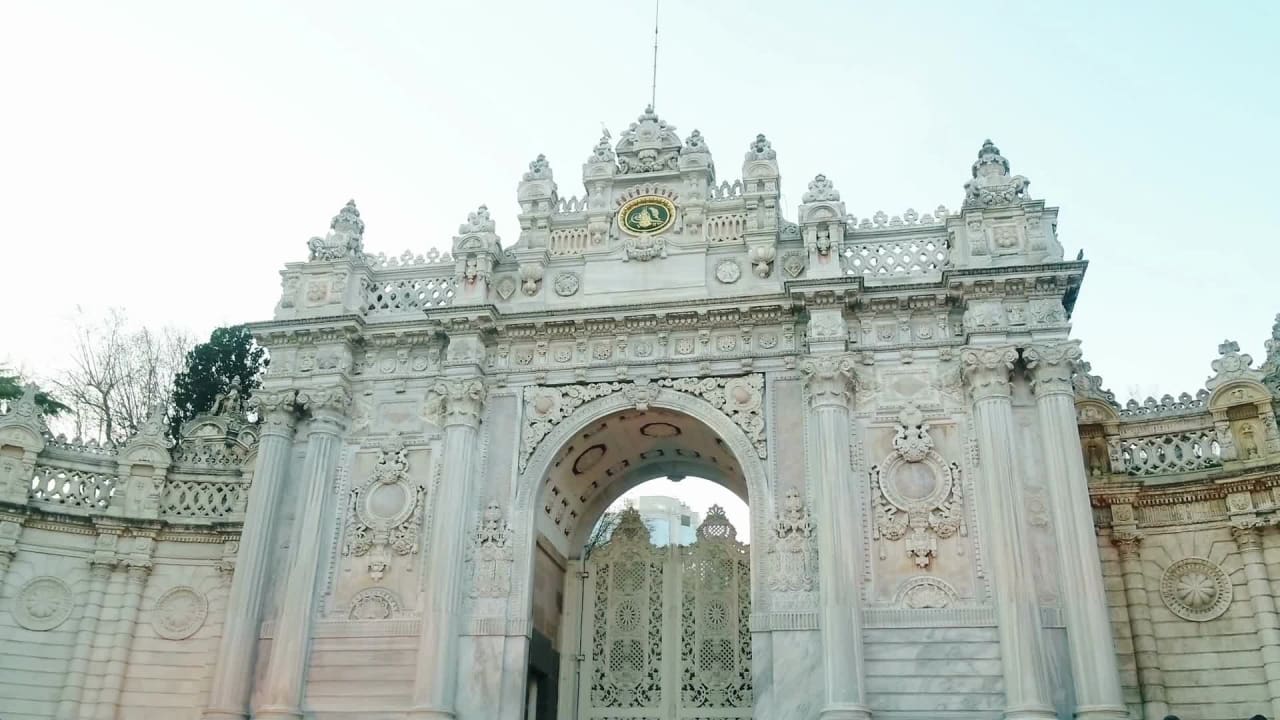 Stock Video of Dolmabahce Palace Door preview