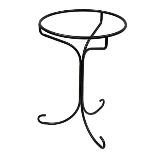 Birdbath stand close up 