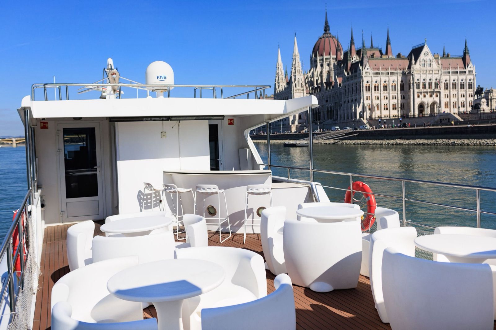 Open deck with Parliament view