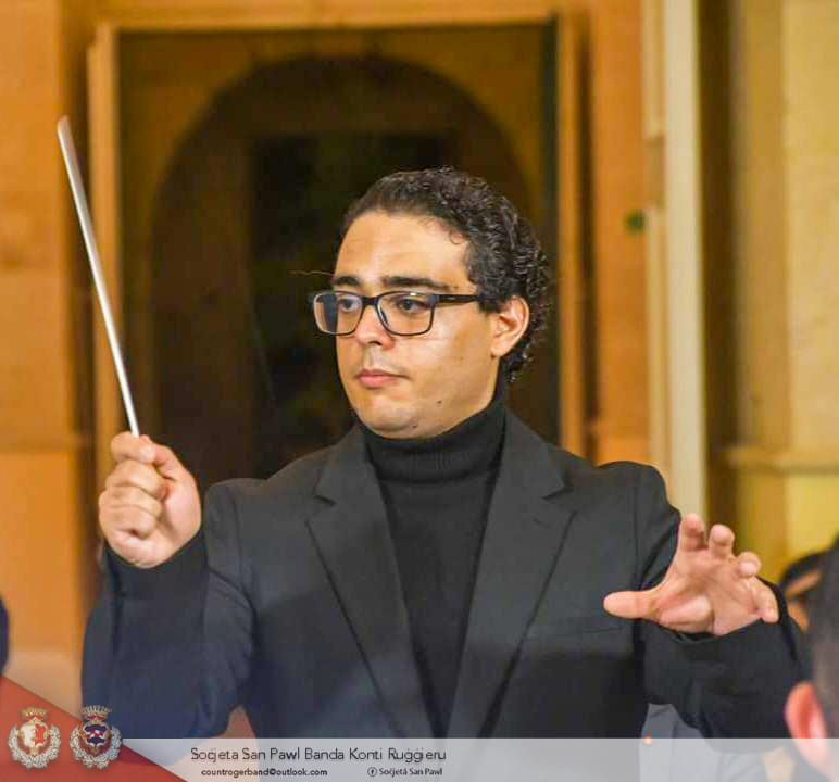 Picture of conductor