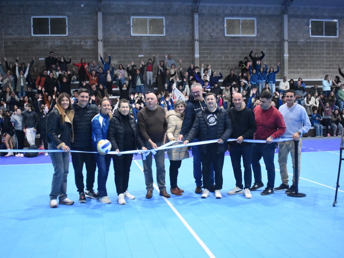 QUEDÓ INAUGURADO EL “ARENA CELESTE”