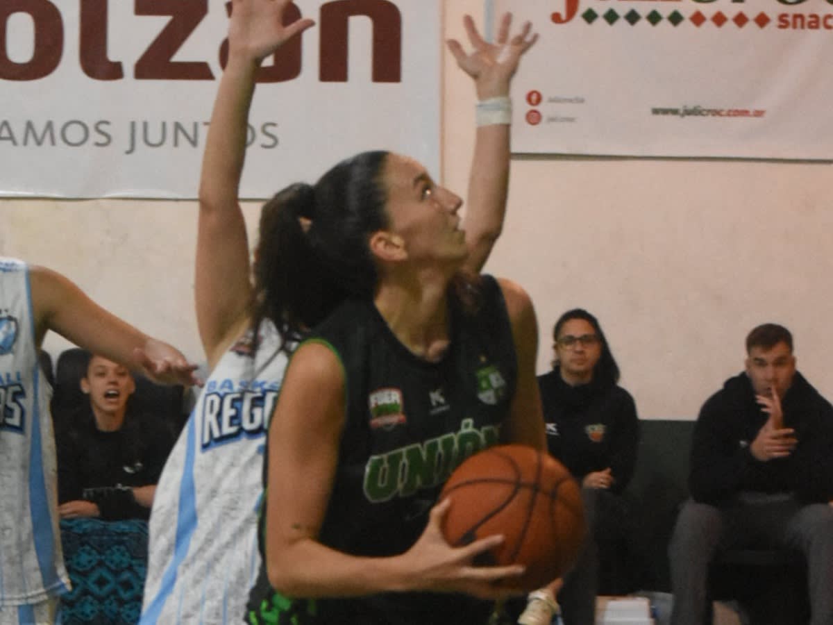Unión venció a Regatas.