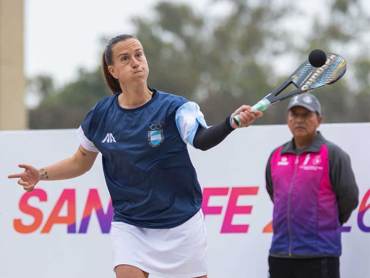 UNA DOLENCIA LA SACÓ DE LA CANCHA A MELI