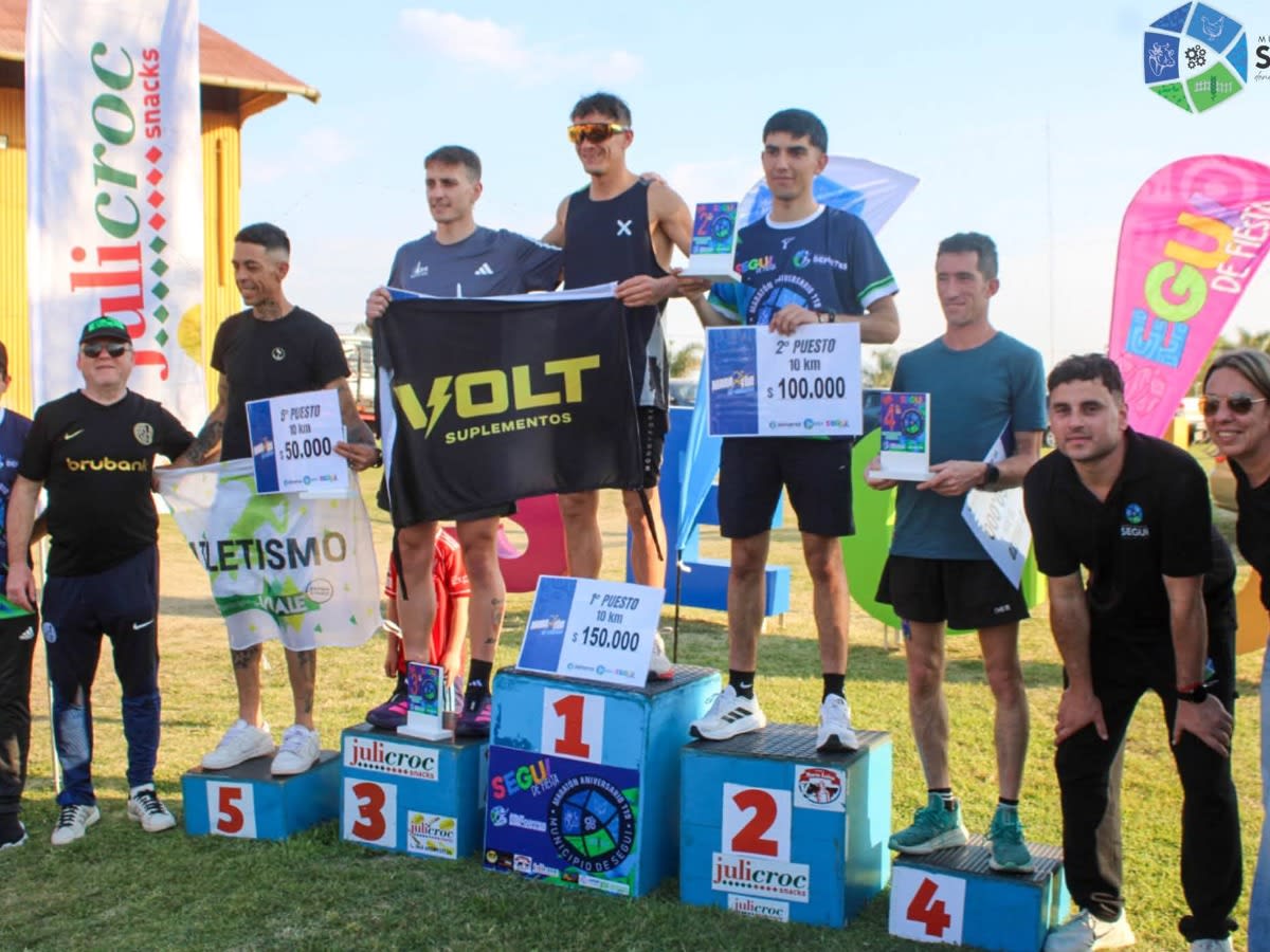 Podio caballeros 10k.