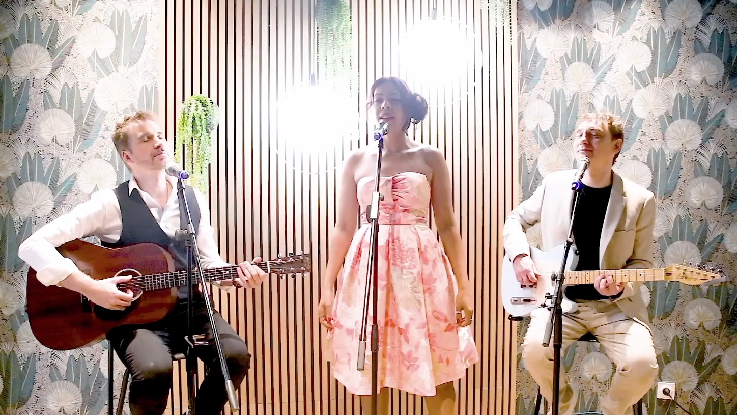 SHOWCASE (Solo/Duo/Trio) : Groupe de musique - Pop