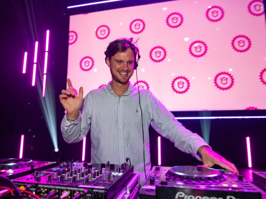 Hugo B : Groupe de musique - Dj-electro
