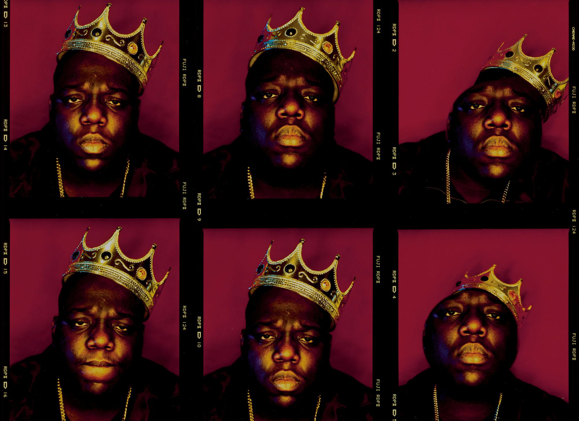 Cette Photo De Kurt Cobain Et Notorious Big La célèbre couronne en plastique de Notorious B.I.G. a ét...