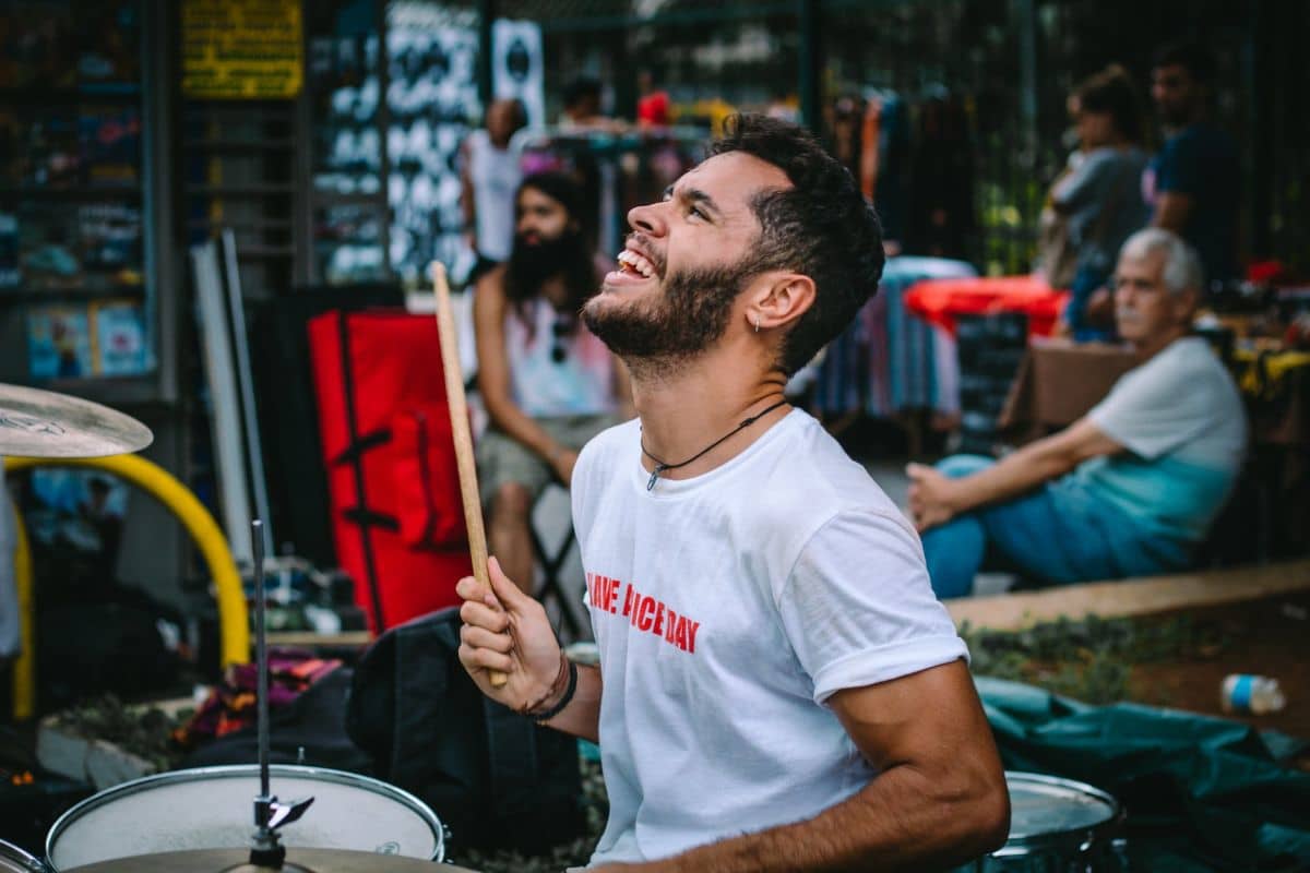 groupe de musique en live dans la rue