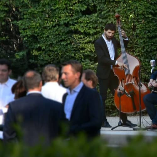 Violoncelliste solo pour animation musicale événementielle et soirée