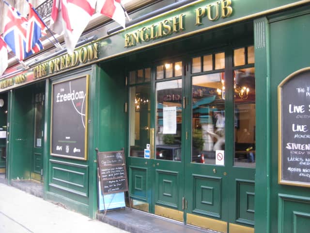 13 15 Rue De Berri 75008 Paris Bar The Freedom Paris