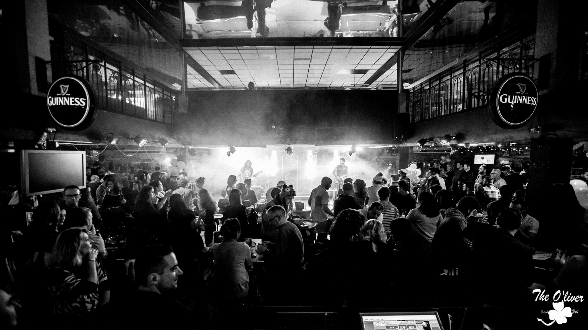 Caféconcert, bar & restaurant avec musique live