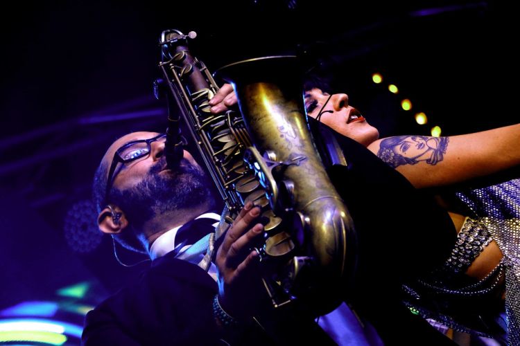 Monsieur SAX Groupe de musique Saxophoniste / Dj / Pop