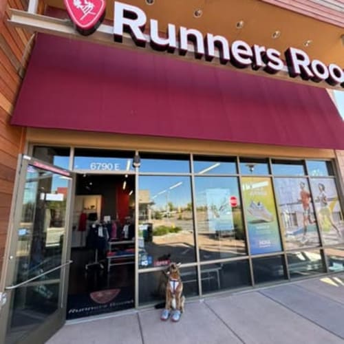 Runners Roost Aurora Run Club