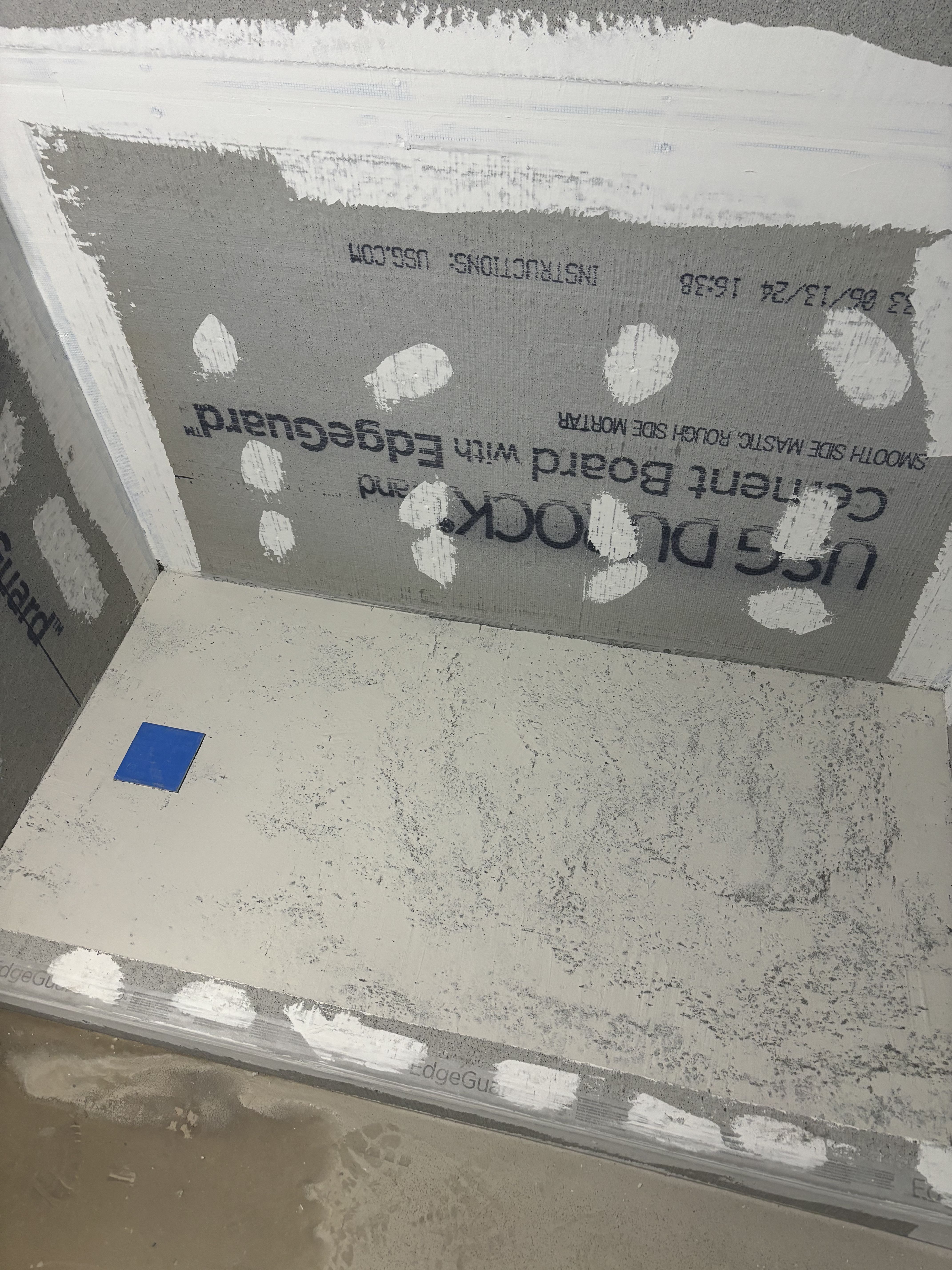 Plaza Street East Apt. - Sheetrock