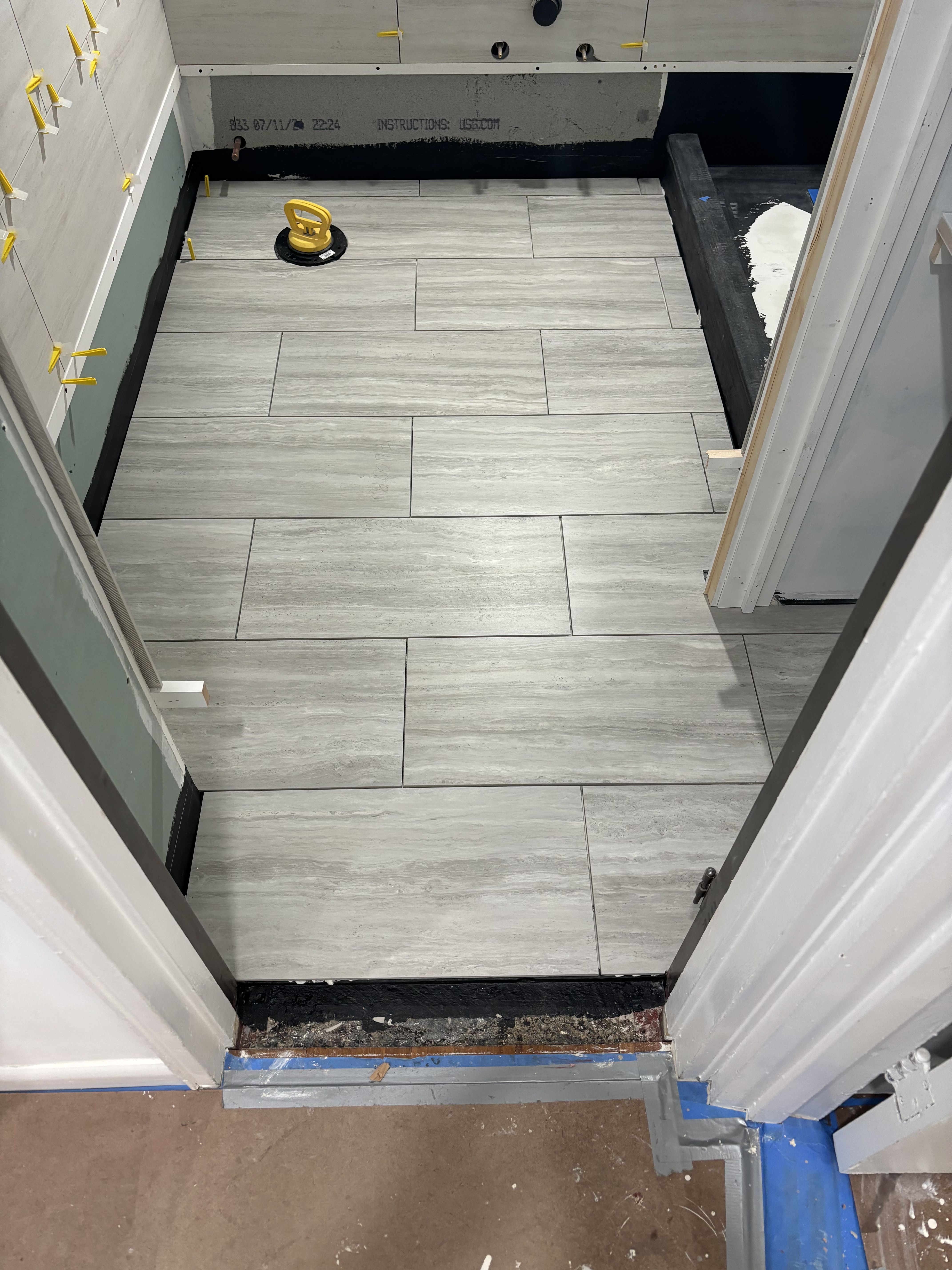 Plaza Street East Apt. - Tile installation