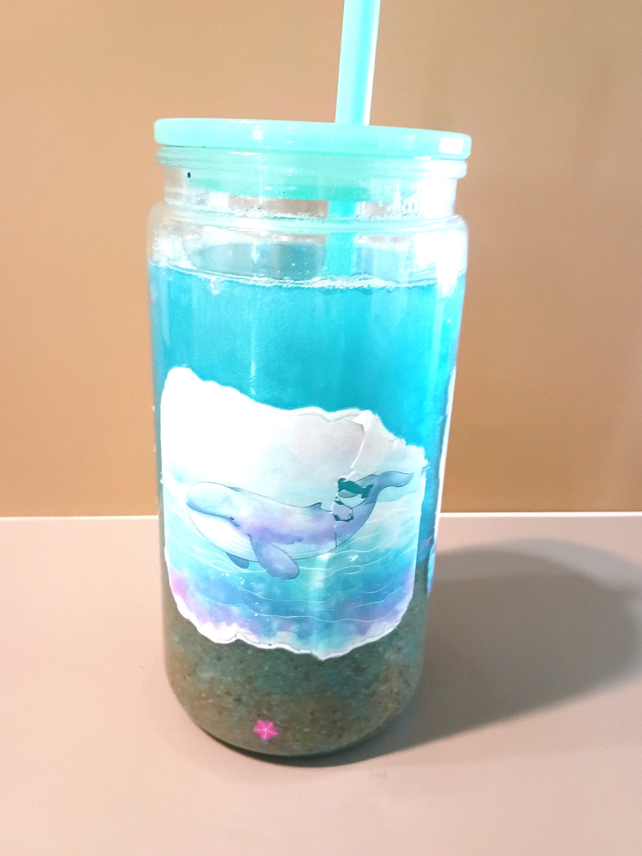 16 oz Glass Beach Theme Snowglobe Cup