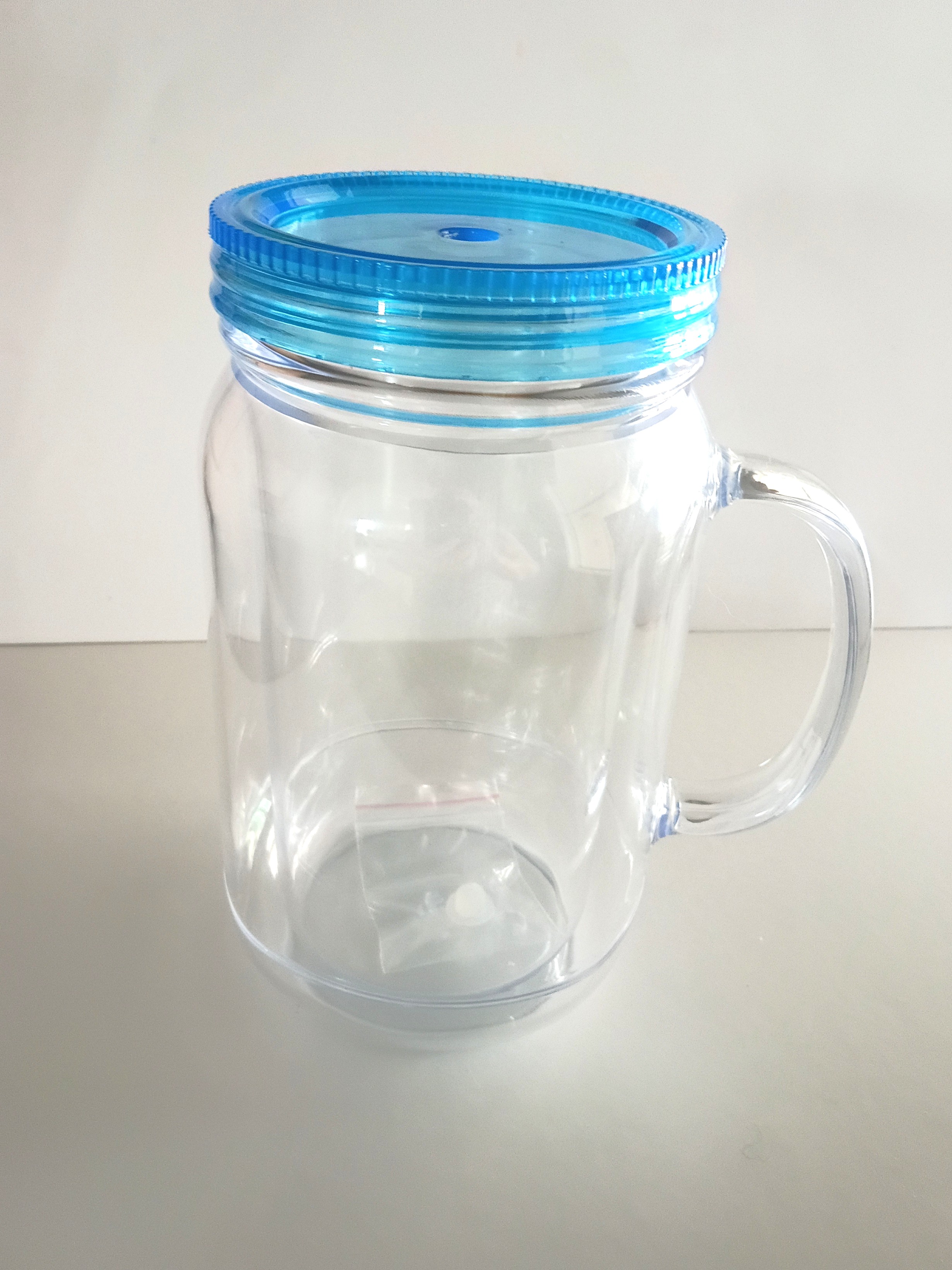 22 oz Acrylic Mason Jar Snowglobe Cup