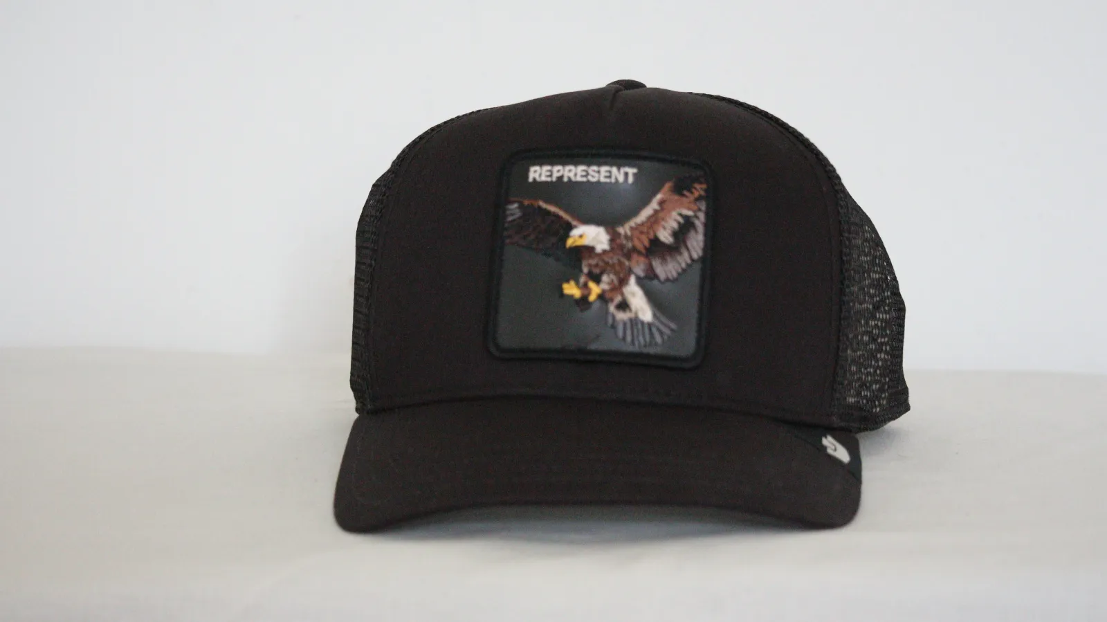 GOORIN BROS. REPRESENT EAGLE TRUCKER CAP VOID