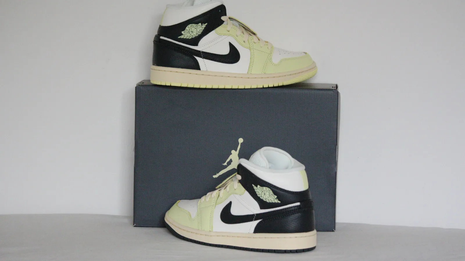 AIR JORDAN 1 MID SE