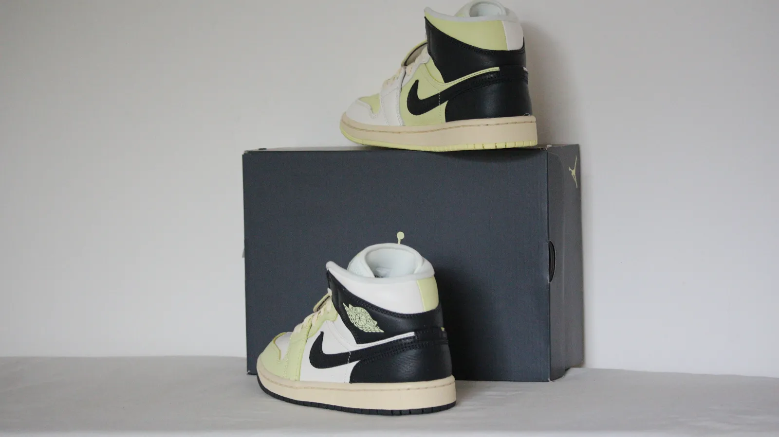 AIR JORDAN 1 MID SE