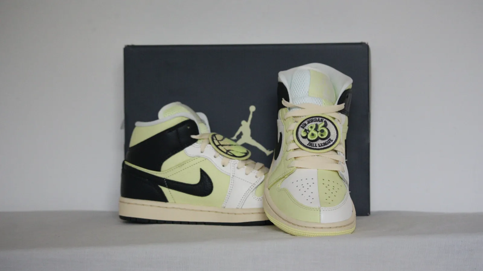 AIR JORDAN 1 MID SE