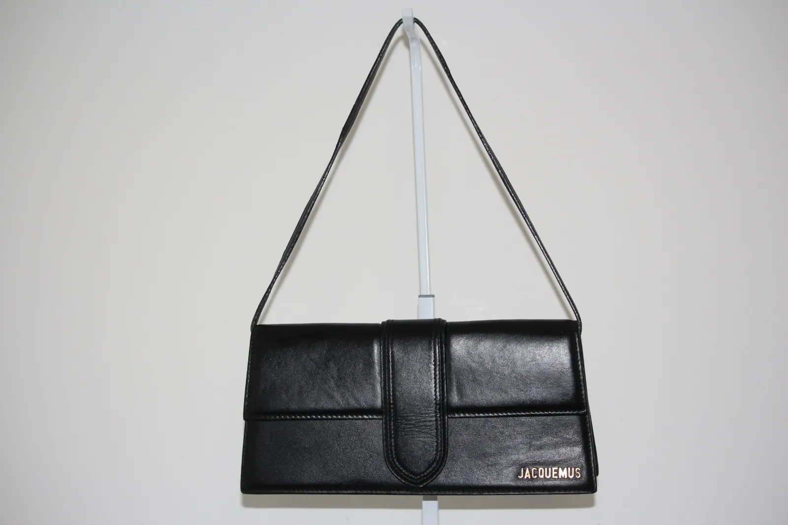 JACQUEMUS LE GRAND BAMBINO LEATHER HANDBAG