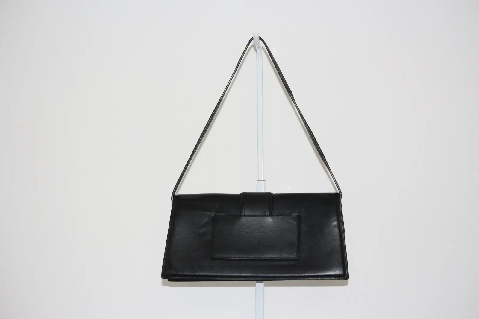 JACQUEMUS LE GRAND BAMBINO LEATHER HANDBAG