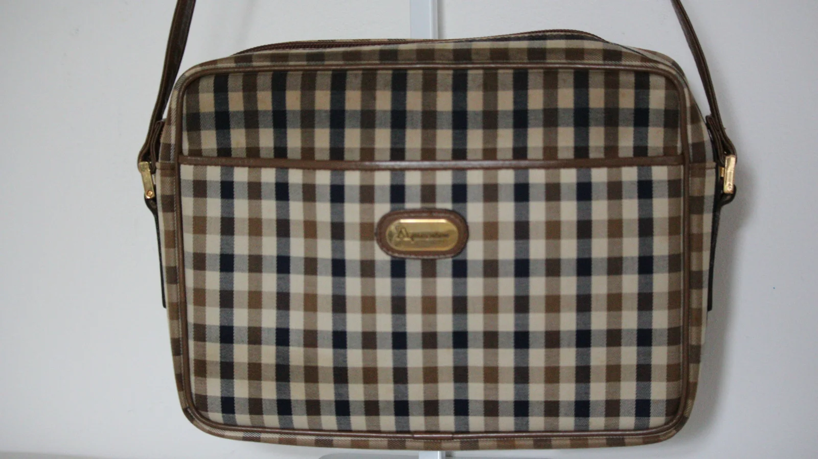 AQUASCUTUM CROSSBODY BAG